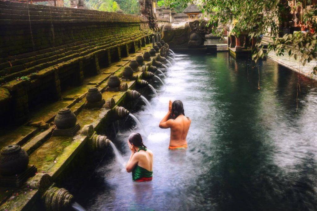 Things to do in bali - Tirta Empul Temple